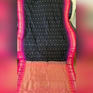 Beautiful JetBlack Gadwal SILK Sari With PeachPink & Gold Zari Border Palla & BP